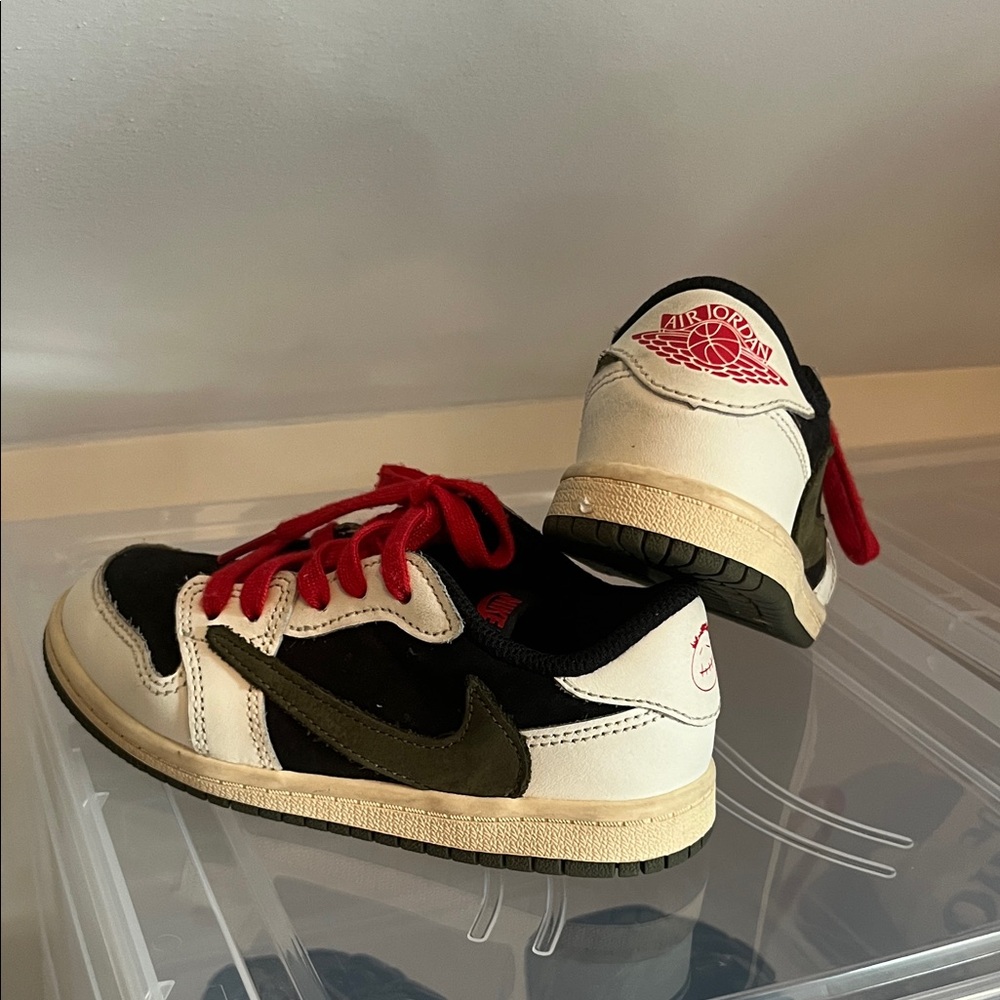 Travis Scott Air Jordan Nike